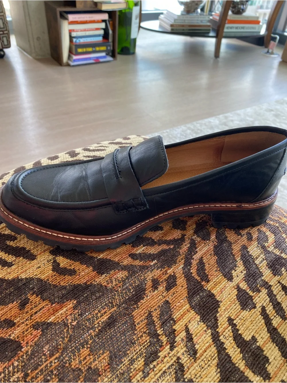 Madewell smooth black